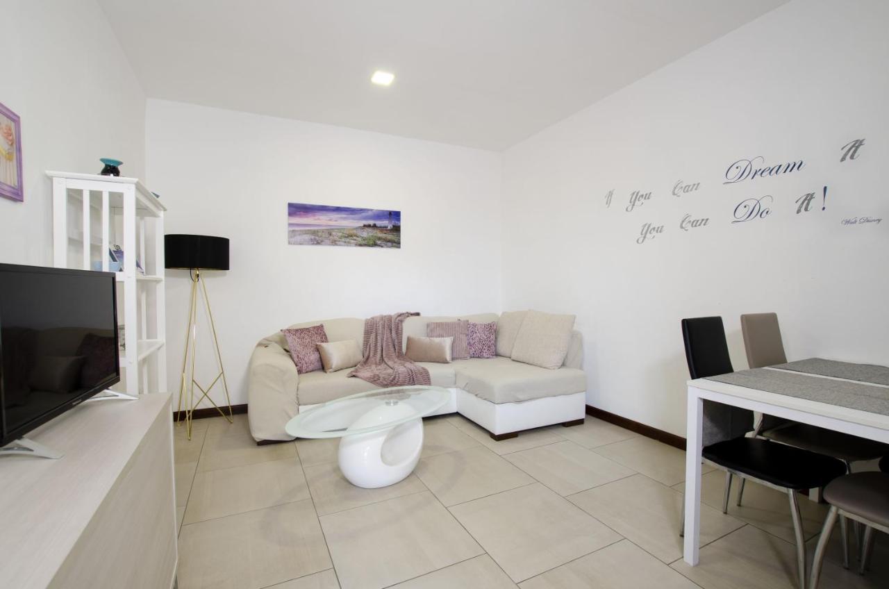 Smeralda Flats Olbia Dış mekan fotoğraf